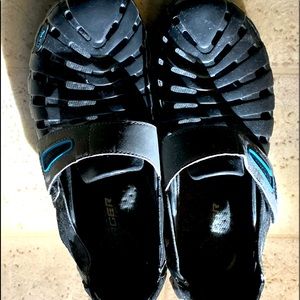 PROPET water shoes size 10W